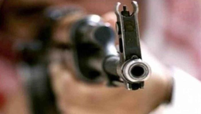 مصرع شقيقين وإصابة ثالث برصاص مسلحين في الشرقية