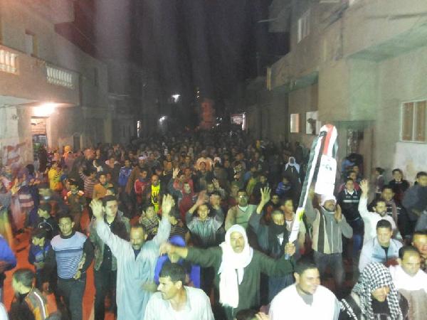 رغم القمع الأمني .. مسيرة ليلية ضد الإنقلاب بحوش عيسى