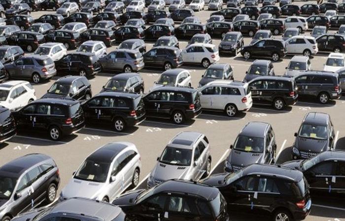 مبيعات السيارات تتراجع في مصر بنسبة 5% في 2015