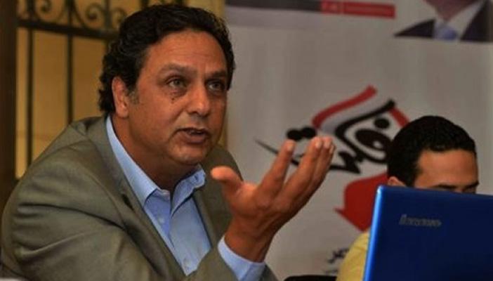 ساخرًا.. عبدالعظيم يدعو الإمارات للاستفادة من تجربة مصر في عهد السيسي