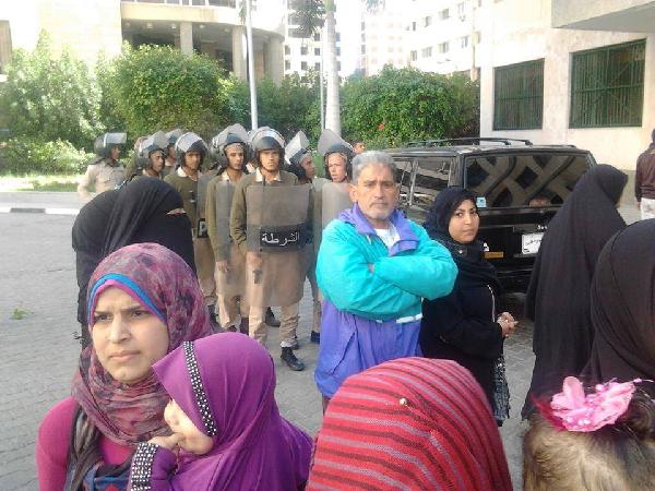 أمن الإنقلاب يعتقل عددا من المتظاهرين أمام محافظة بورسعيد