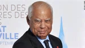 بلاغ للنائب العام يتهم الببلاوي بالخيانة العظمى