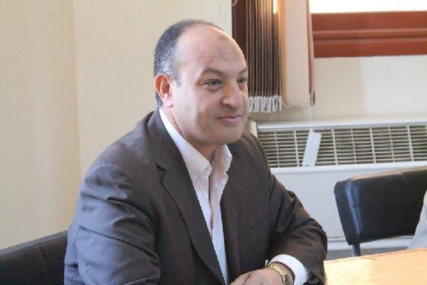 اعتقال أيمن حجازي المستشار الإعلامي لمحافظ كفر الشيخ السابق