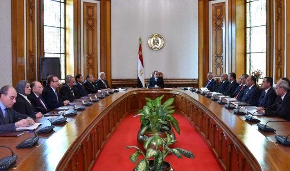 “يصب في مصلحة المواطن”.. هكذا لجأ نظام السيسي إلى حيلة الحزب الوطني