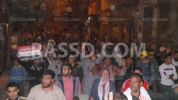 أهالي سمالوط يهتفون ضد حكم العسكر