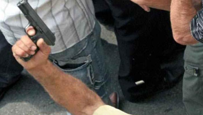 أمين شرطة يصيب مواطنًا بالرصاص بسبب أولوية العبور في ميت غمر