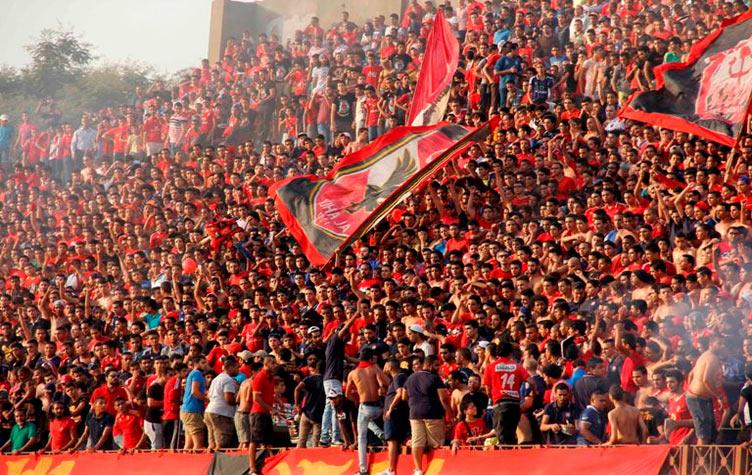 أولتراس أهلاوي يتحدى مجلس إدارة الأهلي ويعلن حضوره مران السبت