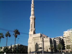 انفجار قوي يهز ميدان القائد ابراهيم بالاسكندرية