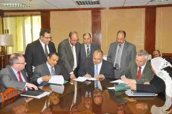 بروتوكول تعاون بين “الغربية” و”المصرية للتكنولوجيا الخضراء ” لإدارة المخلفات الصلبة