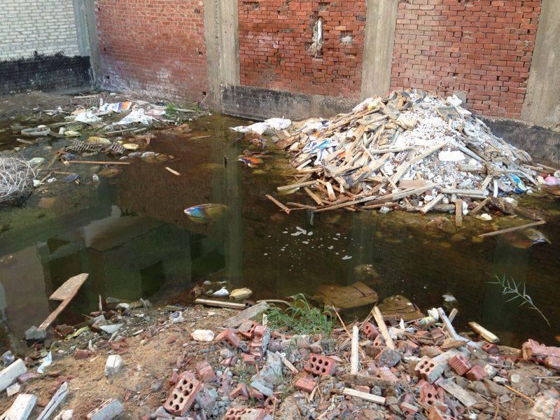 أهالى دمياط.. معاناة بين فساد وإهمال دون مجيب