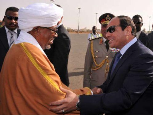 يتّبع الإخوان.. هكذا علّق برلمانيون على حديث “البشير” عن حلايب وشلاتين