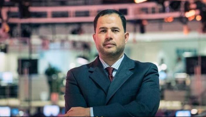 بيومي: لازم المواطن الغلبان ياكل تراب عشان يفهم إن العسكر همه السبب