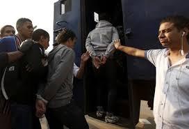 القبض على نصاب انتحل صفة ضابط أمن وطني بحدائق القبة