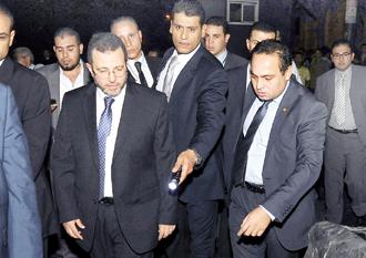 ‎”قنديل” يتفقد محيط “الاتحادية” بعد أحداث أمس