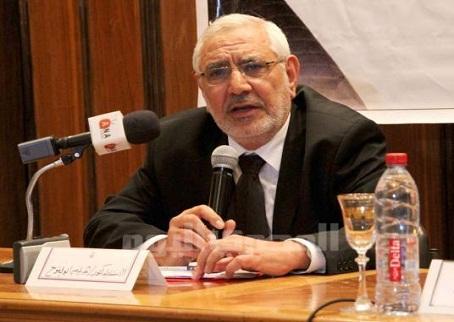 أبو الفتوح يعلن عدم ترشحه للرئاسة حتى لا يشارك فى “التدليس”