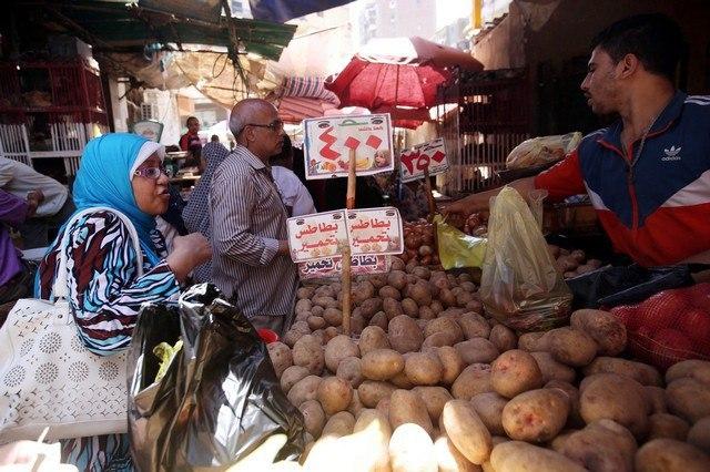 ذا ناشونال: خيبة أمل مدفوعة الثمن.. هل اقترب صبر المصريين من النفاذ؟