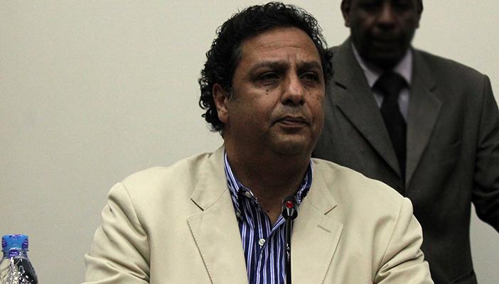 حازم عبدالعظيم لـ”السيسي”: مهما حاولت مش هتظبط الطبخة 100%