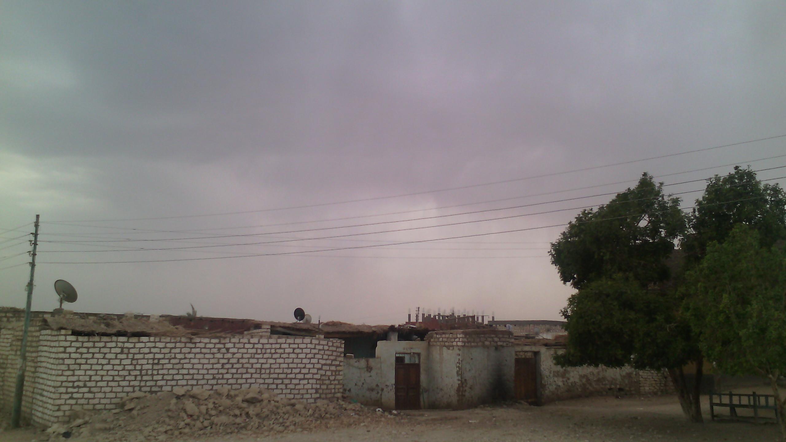 الأرصاد: طقس معتدل شمالاً حتى شمال الصعيد وأمطار خفيفة على شمال سيناء