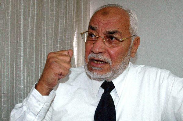 تأجيل محاكمة مهدى عاكف إلى جلسة 12مارس