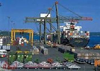 تراجع الصادرات المصرية 3,7% مقارنة بيناير 2013