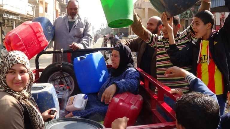 أهالي قرية “سنفا” يهددون بالاعتصام بسبب تلوث مياه الشرب