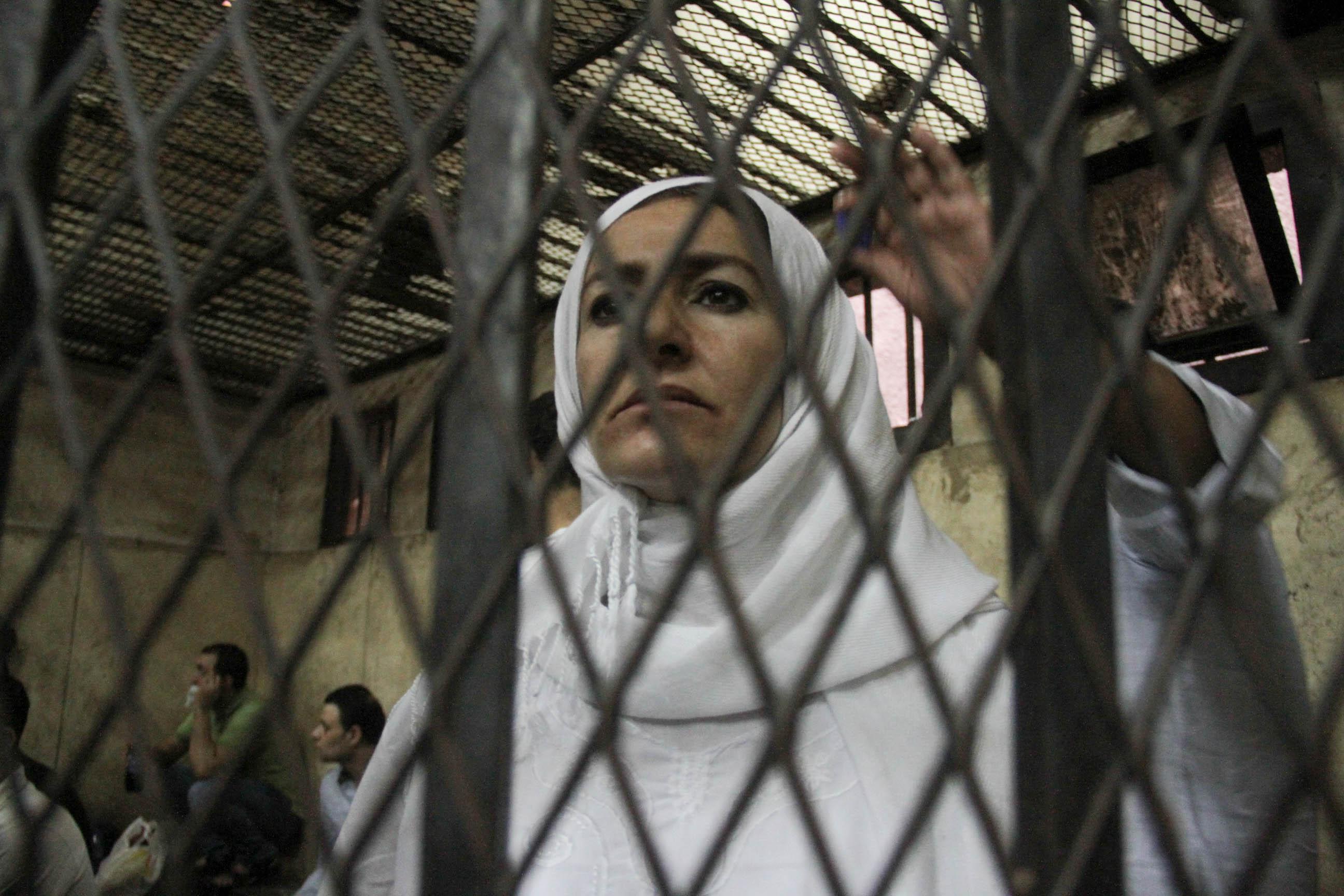 النقض تقضي بإلغاء سجن ياسمين النرش في “حيازة مخدرات” وإعادة محاكمتها