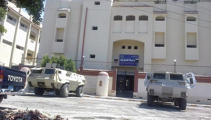 هجوم مسلح على قسم شرطة الشيخ زويد