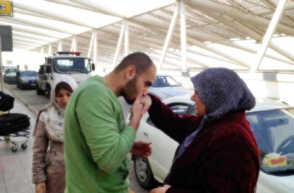 محرز عاشق الجهاد..يعانق الشهادة أمام قناصة الأسد