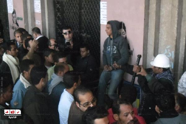 اتحاد شباب الثورة:غلق مجمع التحرير وسيلتنا لإسقاط النظام