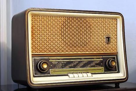 من “الترانزستور” إلى الإنترنت.. حكاية الإذاعة في يومها العالمي