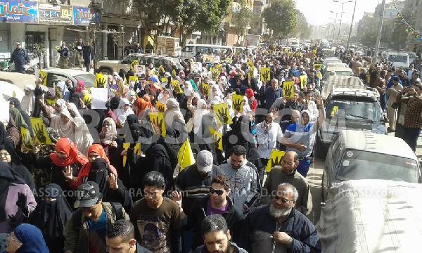 أهالي المطرية وشبرا: مصر دولة مش معسكر