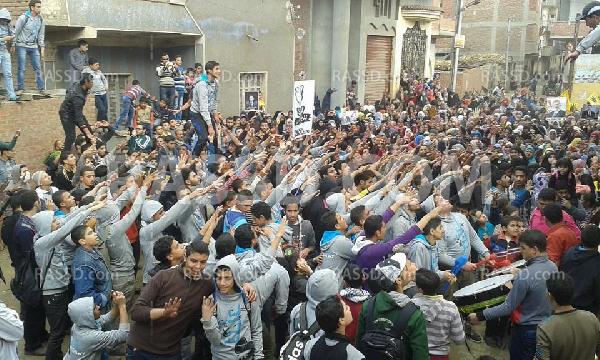 وقفة لتحالف دعم الشرعية وأولتراس نهضاوي أمام منزل الرئيس