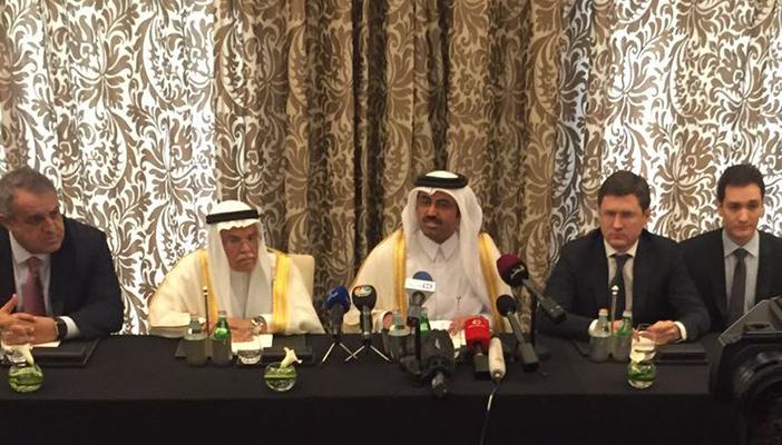 السعودية وروسيا وقطر وفنزويلا تتفق على تثبيت إنتاج النفط عند يناير2016