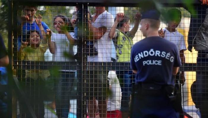 الداخلية الكرواتية تُهدد بإعادة 200 لاجئ إلى صربيا