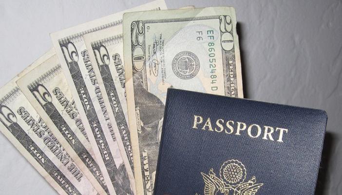 5 أشياء لا يجب عليك توفير المال فيها عند السفر