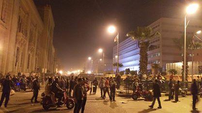 أهالي الدرب الأحمر من أمام مديرية القاهرة: “الداخلية بلطجية”