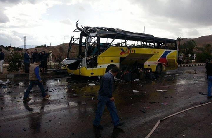 الجارديان: السياحة في خطر والسيسي لن يحقق مصالحة