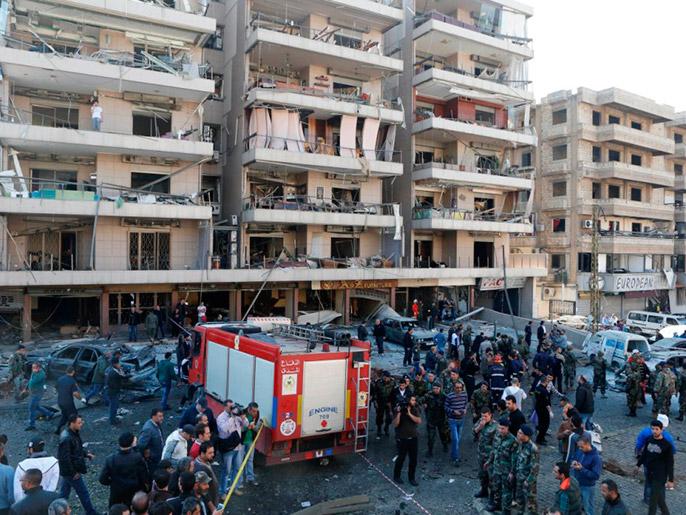 6 قتلى وعشرات الجرحى بتفجيرات انتحارية بلبنان