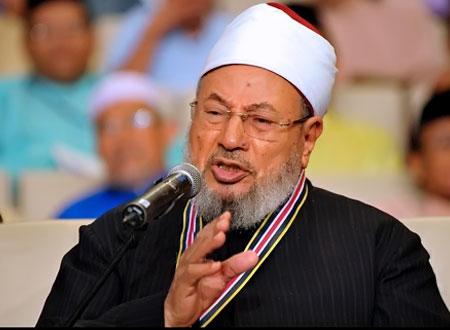 القرضاوي يعود لخطبة الجمعة لأول مرة منذ أزمة قطر والإمارات