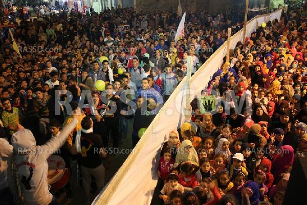 ثوار كرداسة يقيمون منصة احتفالا بخروج معتقليهم