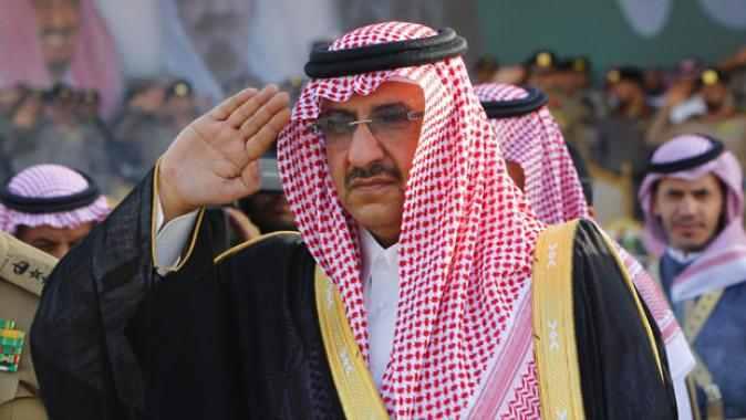 السعودية تبعد بندر بن سلطان لصالح محمد بن نايف