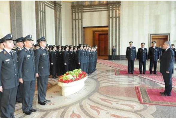 خريجو كلية الشرطة يؤدون اليمين أمام الوزير