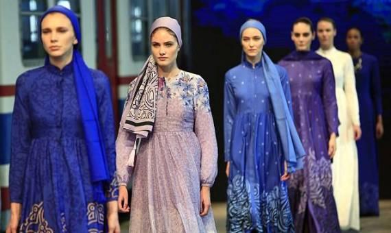 أسبوع الموضة في لندن يأتي محتشمًا.. كيف غزا الزي الاسلامي بلدان العالم