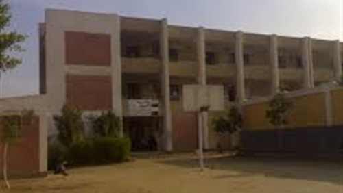 مدرسو “دار حراء” بأسيوط يعانون لتجميد أموالها