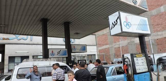 بالفيديو.. وزارة البترول تنفي شائعات زيادة أسعار البنزين