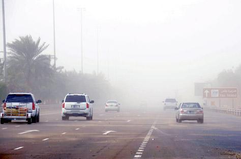 توقعات بطقس مضظرب اليوم واحتمالات سقوط أمطار