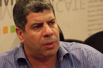 بعدما وصفهم بـ”الإرهابين” عضو الألتراس لشوبير: اسكت يا حرامي