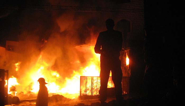 حريق هائل بمخزن ألوميتال في منطقة المريوطية بالهرم