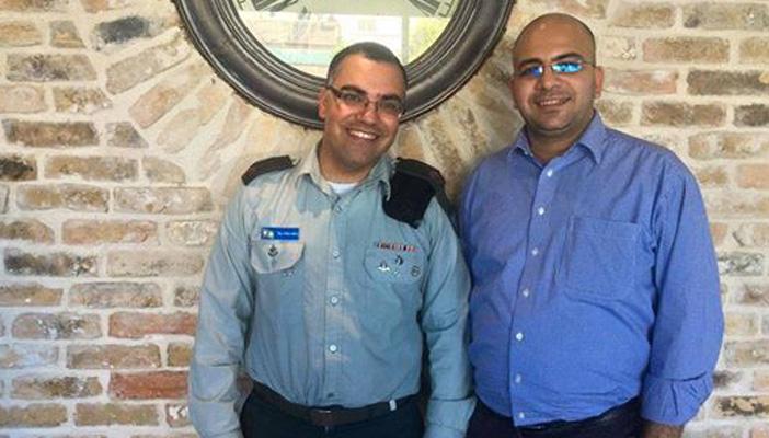 مصري في حضن العدو.. 7 معلومات عن الصحفي المطبّع رامي عزيز