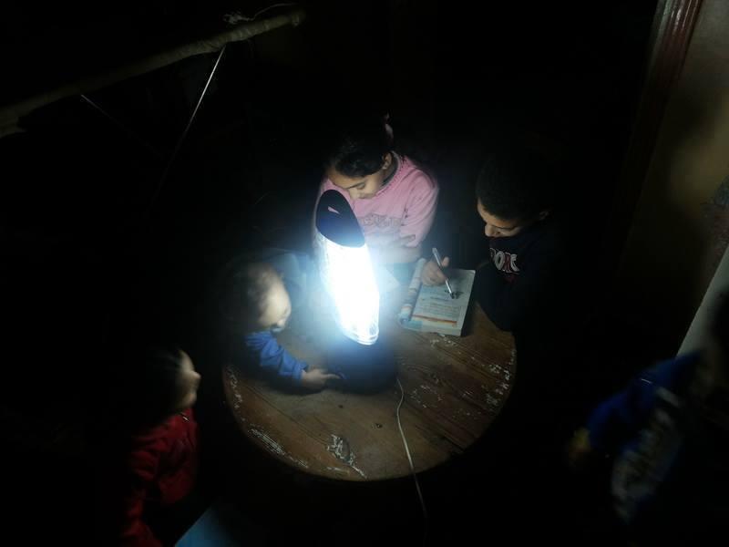 تفاقم أزمة البنزين وقطع الكهرباء بمركز “أبو المطامير”